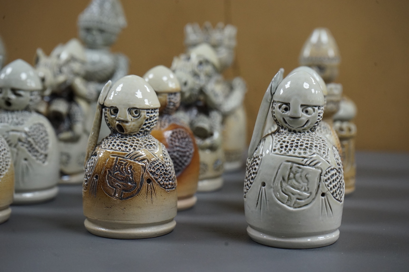 Guy Sydenham (1916-2005), set of 16 white side chess pieces, tallest 11.5cm